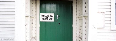  Club Honesty Box