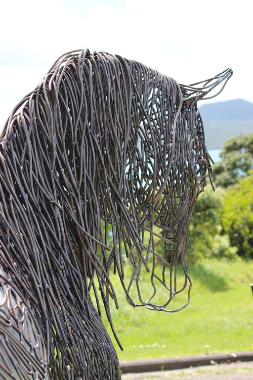Leigh Burrell;Warhorse by Sharon Earl;NZ Sculpture OnShore 2014