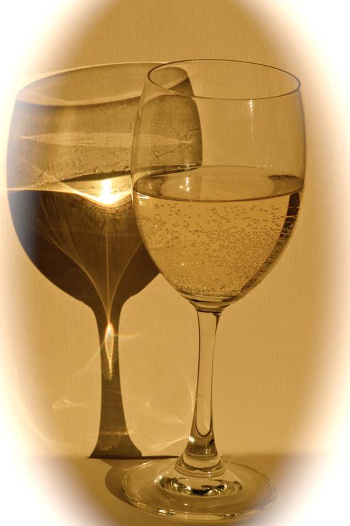  Capturing optics & shadows on wine glass.