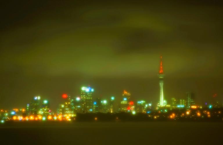 Jiongxin Peng;Fantasy City;Foggy Auckland City at Night