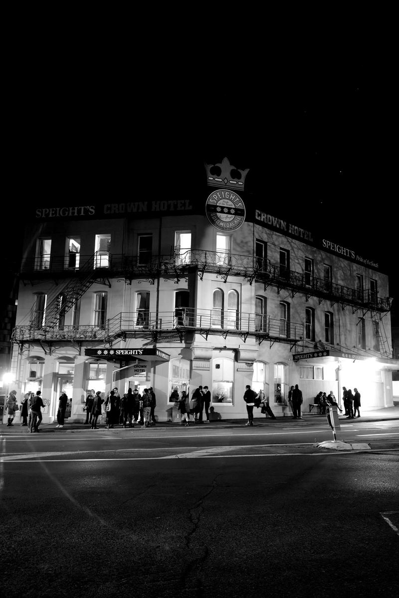 Fraser Thompson;Night at the Crown;Depicts legendary Dunedin venue the Crown Hotel on a typical Saturday night