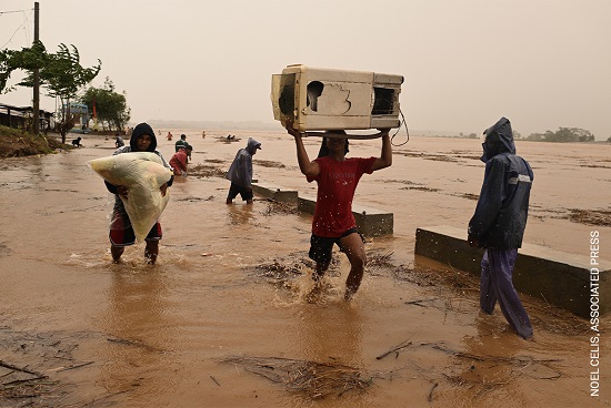 Noel Celis; Associated Press - Winner Asia Pacific and Oceania