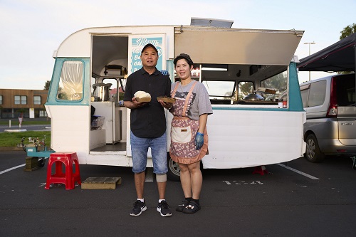 Chindaovanh-InhongV-Mangere Markets