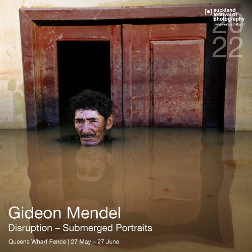 Gideon Mendel; Submerged Portraits