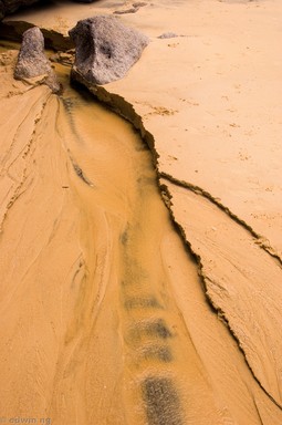  Beach Stream