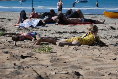 Kathrin Simon; Hopefully this summer never ends....; Photo taken on a beautiful lazy day on Oneroa beach, Waiheke Island