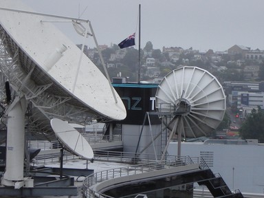 Jay Dee; Half mast flag for Sir Ed; TVNZ on Victoria Street