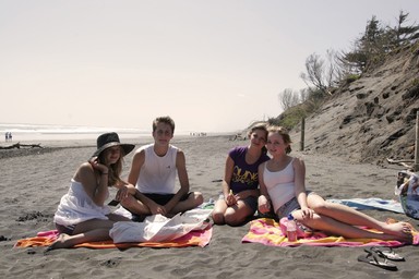 Yingting Chen; Teen; Teenagers ask me for a photo of them on Muriwai beach.