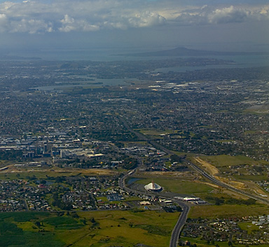 John Ling; Bird eye view over Manukau