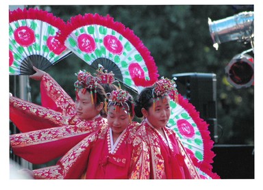 Steven Davey; Festival of colour and culture; Lantern 2006