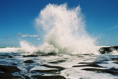 Peter Brooks; Splash; Muriwai