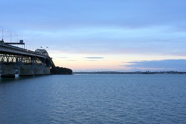 Jane Gianoutsos; The harbour bridge is a part of my day pretty much every day. I have to find the beauty in it!