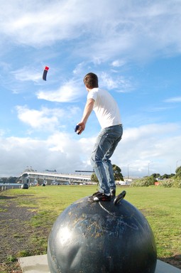  His name is Matthew, I saw him playing with Kite underneath harbour bridge