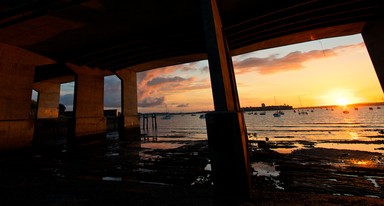 Aaron Koolen;Sunburst;Sunrise at Shoal Bay