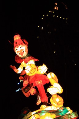 Helen Tang;Monkey king; He's descending from the sky!!   Shot 65 pics