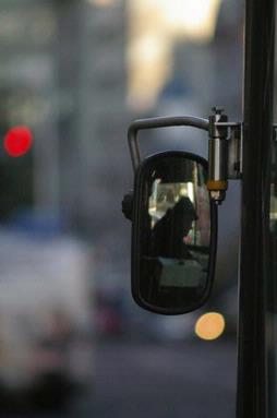 Kevin Mansell; Side view mirror