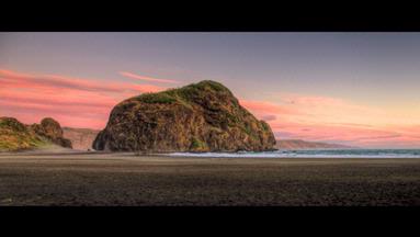 Brendan Creamer;Dusk; Whatipu Beach   West Coast, Auckland