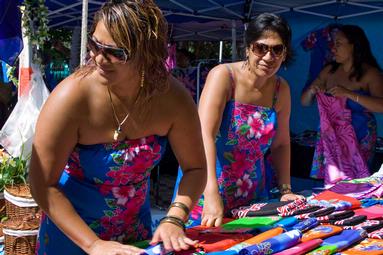 Stuart Jones; Teamwork; Stallholder colour at Pasifika