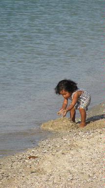 Suraj Nishantha Dias; Que Sara Sara; Maretai Beach