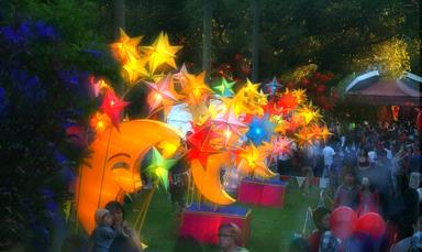 Alan Cumming;CNY Dreaming; Taken at the Chinese New Year lantern festival   Albert Park