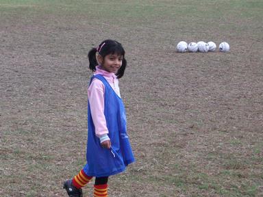 Kavita Kumar; Aashia's getting ready to Bend It Like Beckham; Aashia's first day