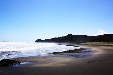 Deanne McKinstrie; Piha