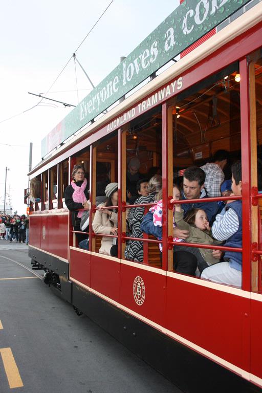 Judy Klaus; Halsey Street Market tram ;Taken with Canon 400D