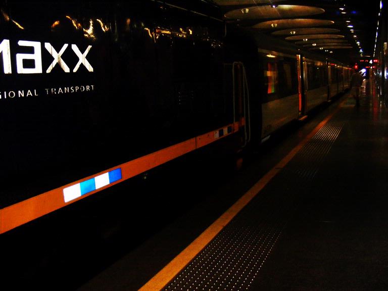 Shannon Iose: MAXX transport 2009