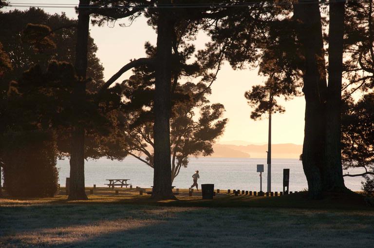 Aaron James Salazar; Winter Morning Jog; Winter morning jog along the beach. Taken at Eastern Beach.