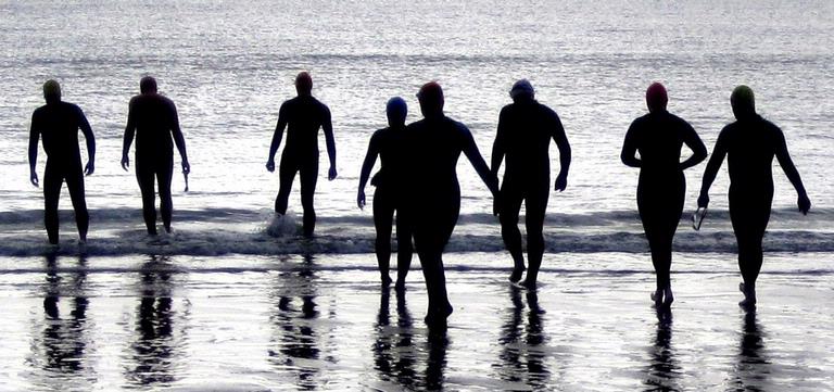 JERRY ZINN.;THE BIG SWIM.;TAKAPUNA BEACH.