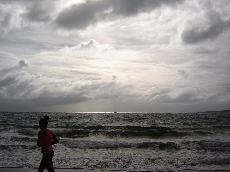Sam;Jogging by surf;Takapuna