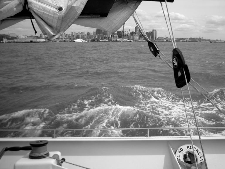 susanne wichmann; Boot with view