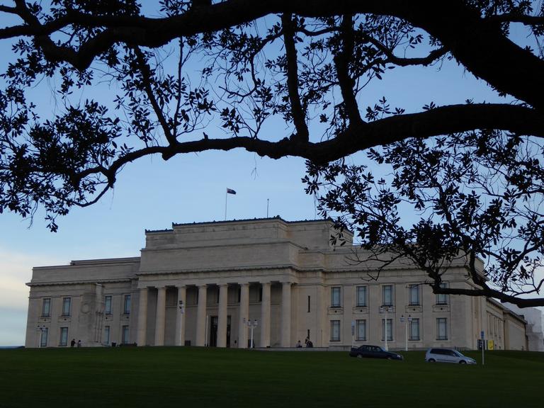 Helen Wong; Auckland Museum; Winter 2015