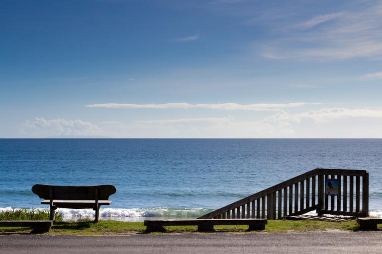 Junji Han; Oliver 7238; Waiheke Island, Auckland, Onetange Beach
