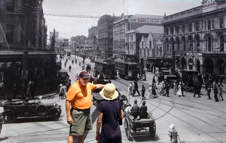 Jiongxin Peng;Historical Witness;Auckland Anniversary in 2015