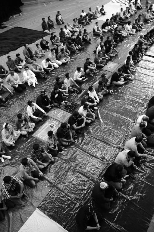 Haoyu Zhang; titleless3; Taken on 22nd March at University of Auckland. In memorial of the victims