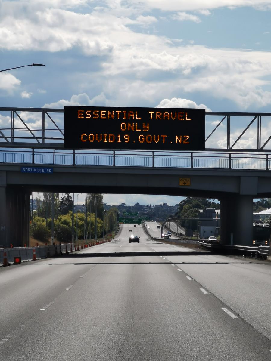 Kevin Stan ;Covid 19 Message; Auckland Motorway