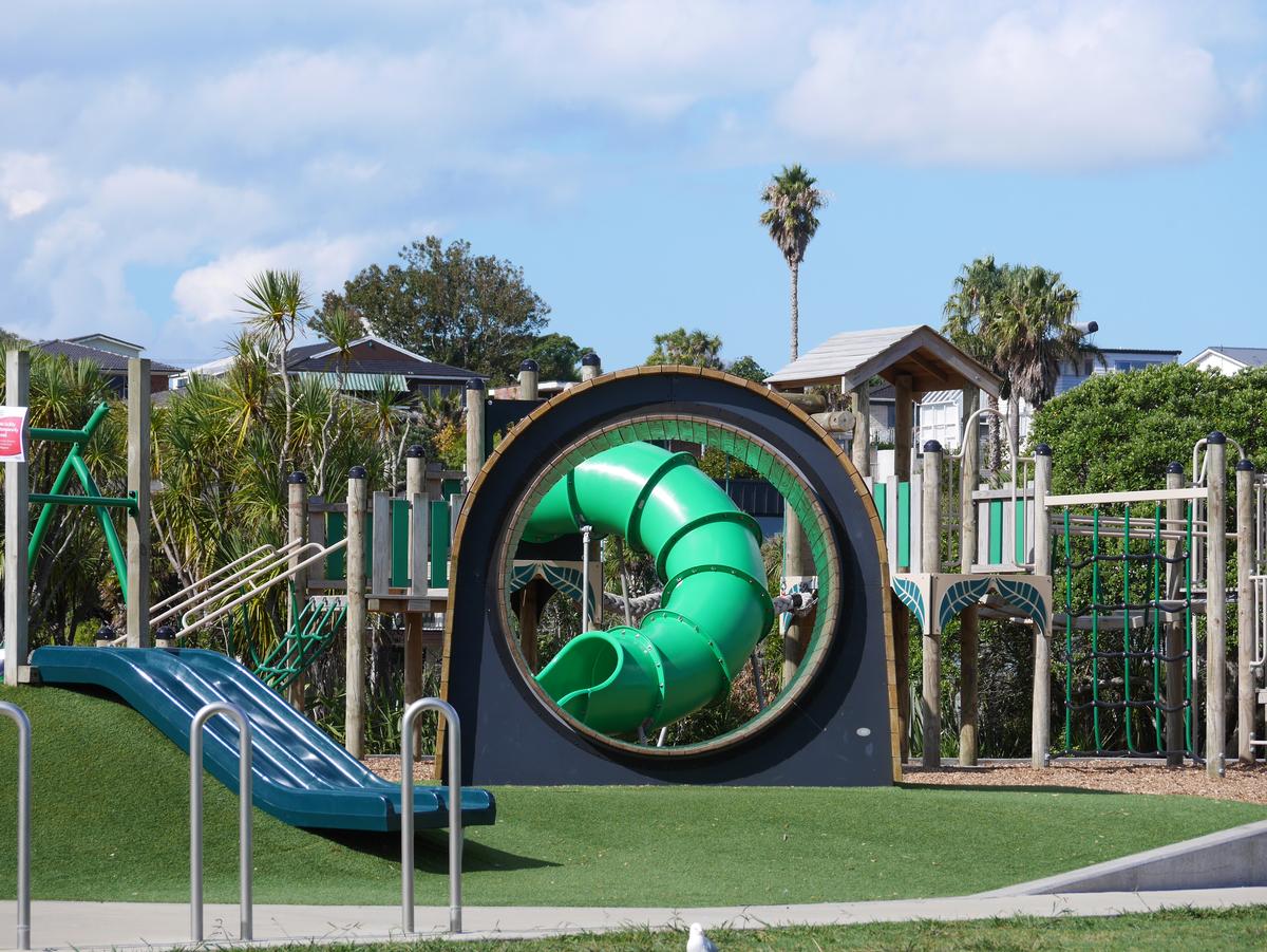 Pat Norton; Playground obeying lockdown