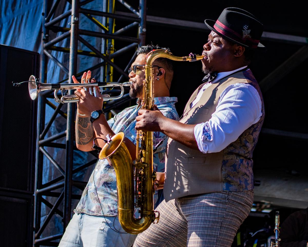 Amanda Hodge; Katchafire, Homegrown 2021