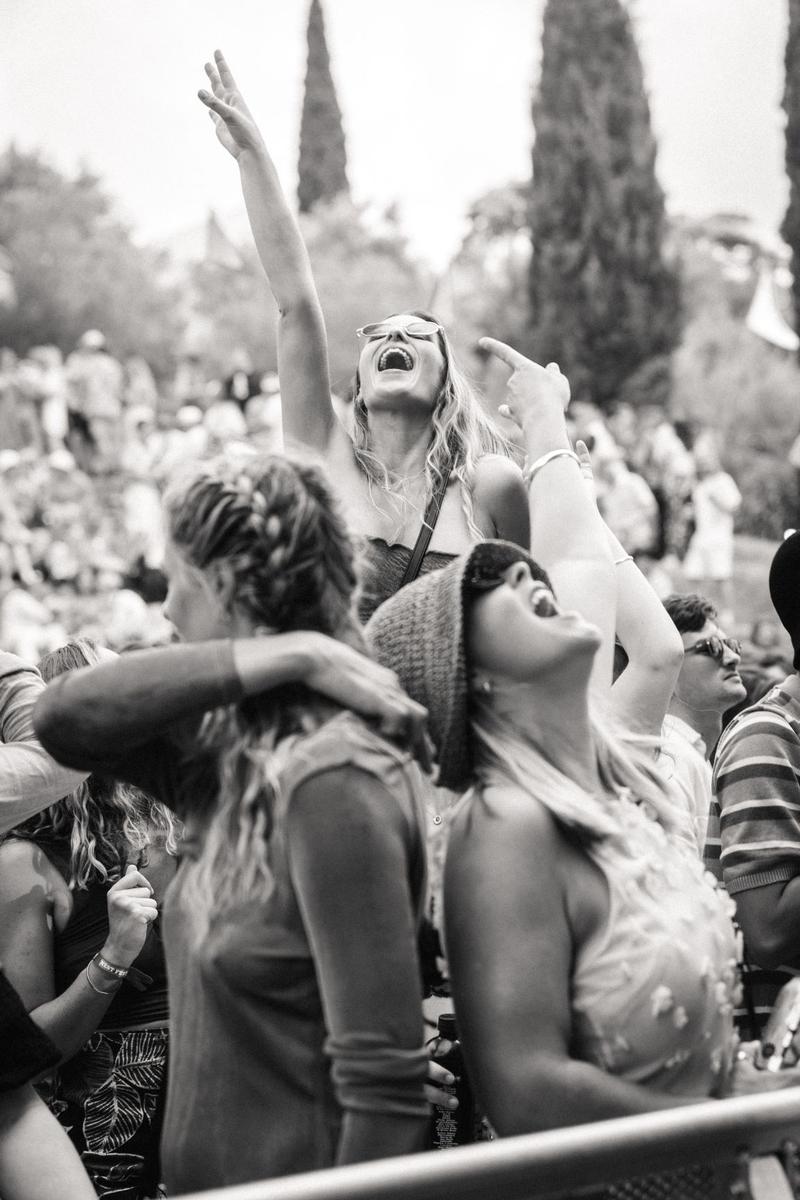 Liam Costley;Elevation;Crowd at Lou'ana, NestFest, 9 January 2021