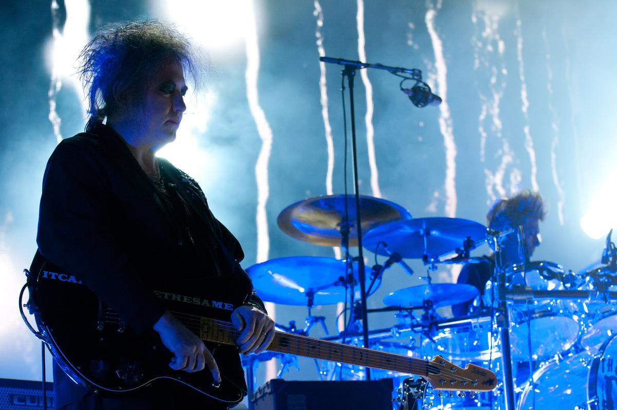 Michael Flynn; The Cure; Robert Smith