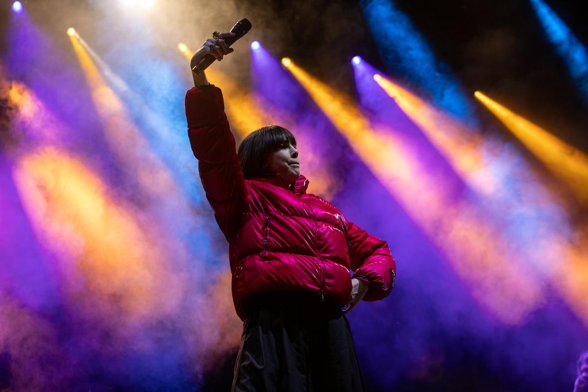 Stella Gardiner; Benee at Peachy Keen Festival in Wellington. ;Benee has a lot of energy and it can sometimes be hard to keep up.