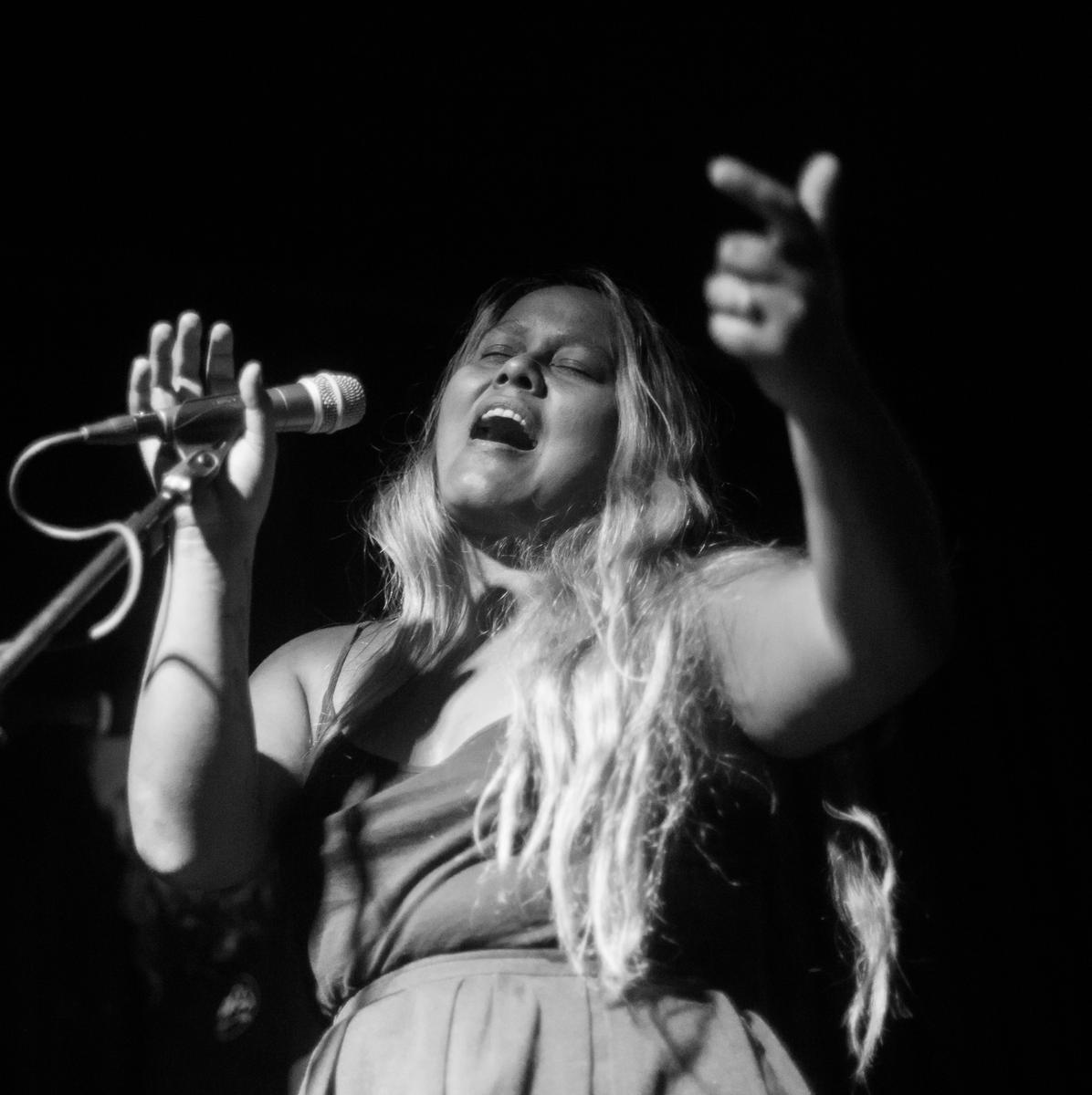 ivan.karczewski; Amy Maynard from LOOKING FOR ALASKA;Live at The Thirsty Dog, 1st May 2021