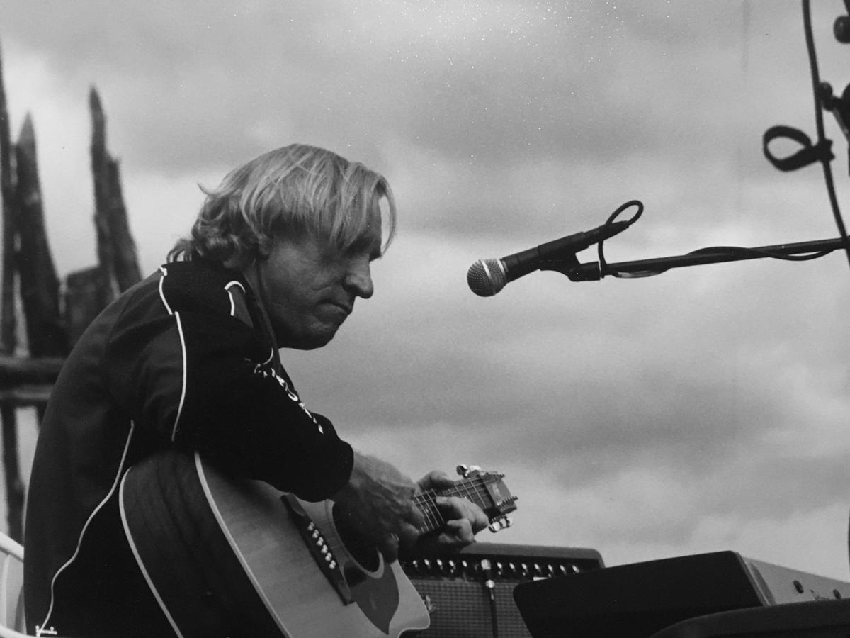 lee pritchard;Joe Walsh;Joe Walsh performed a free gig at Otatara Pa in Napier. Joe left the Eagles while on tour in Australia and flew to Napier to talk to gangs on this site about the dangers of P. This Pa is sacred to Joe as he cured himself of his demons many years prior while on a tour of NZ with Herbs. This image taken in 2010.