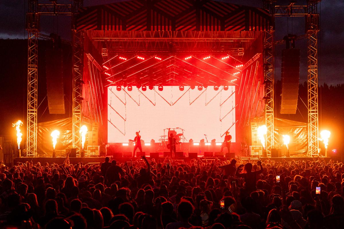lucas perelini; Fire & Flames; Shihad perform at Rhythm & Alps 2020. 30/12/20