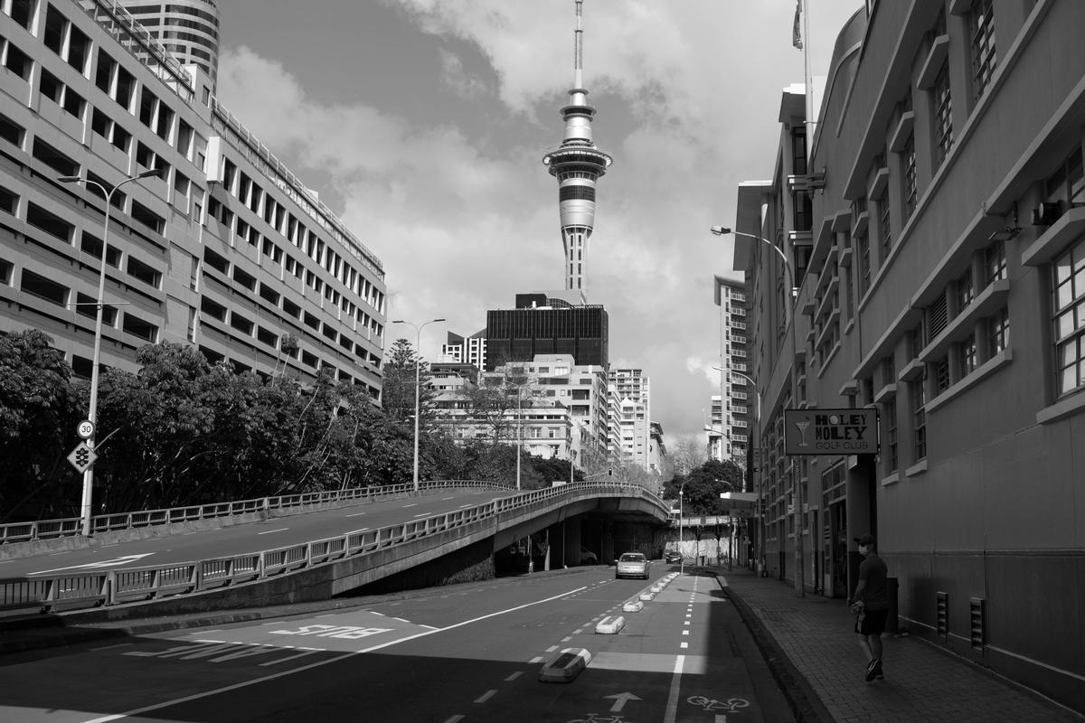 Kristina Parchomchuk;Empty streets   Hobson St.