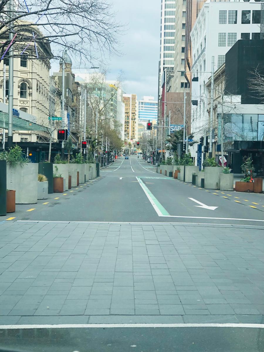 Le’ah; Queen Barrenness ;Queen Street, Auckland CBD