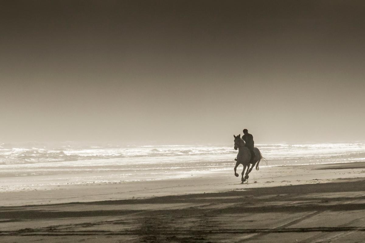 Alan Golder;Beach Ride