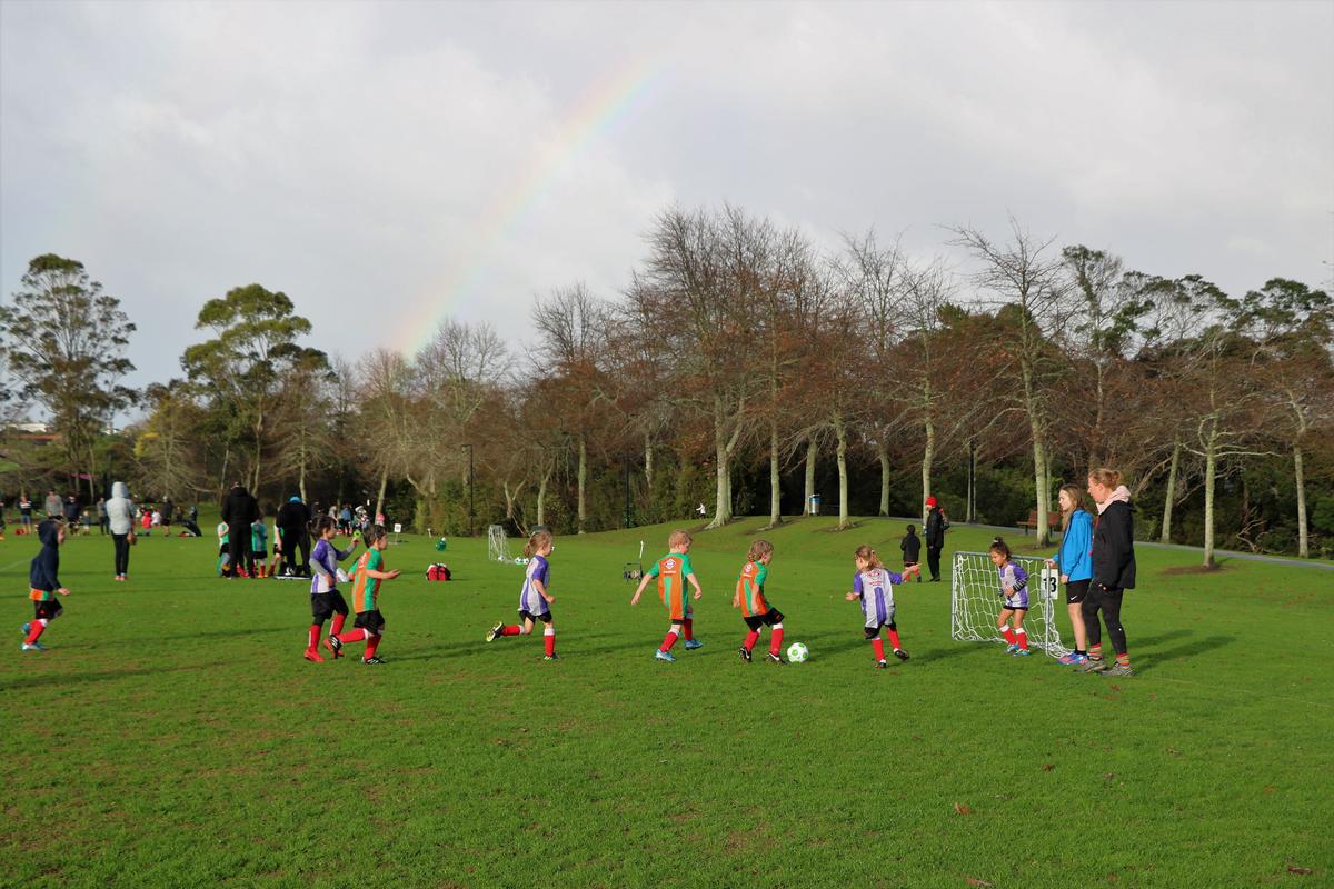 Kerri Walker;Rainbowfootball