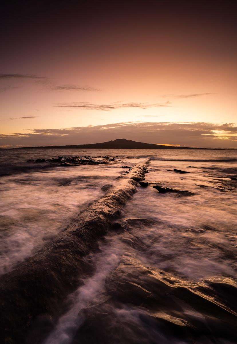 PAUL BELLI;Road to Rangitoto